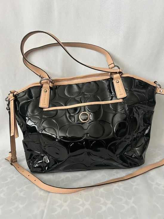 Coach Black Patent Leather w/ Tan Leather Trim Tote Shoulder Bag Purse ♥️♥️ - Picture 1 of 13